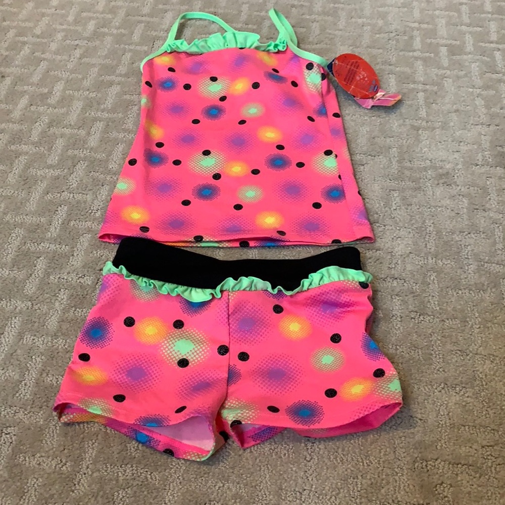 Girl’s Freestyle by Danskin dance wear, Size 7/8